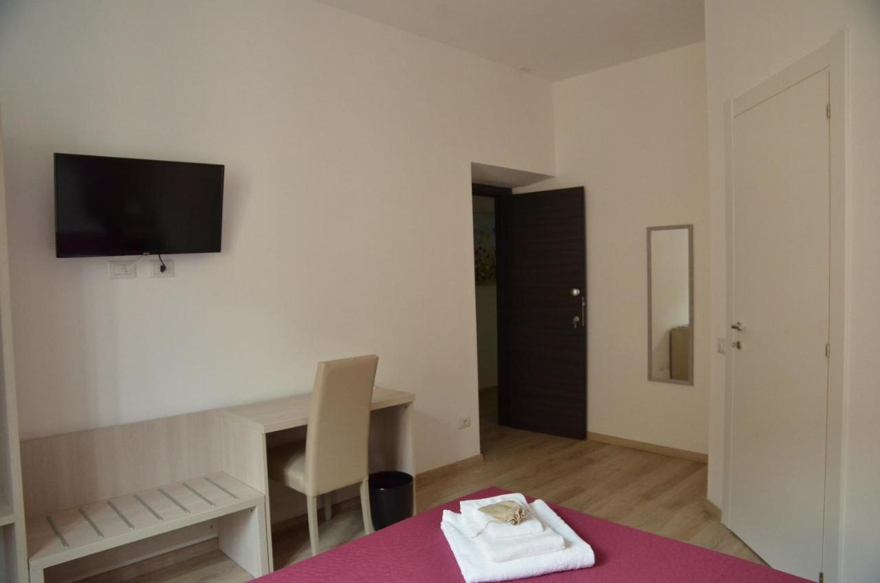 Sunnycornerinrhome Roma Esterno foto